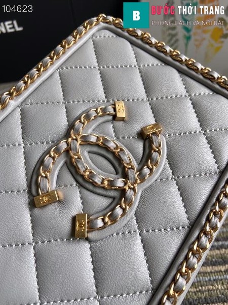 Túi xách Chanel Vanity case bag siêu cấp viền xích màu trắng xanh size 18 cm