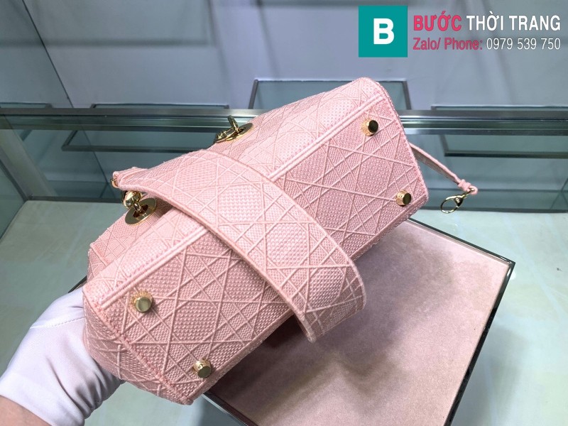 Túi xách Dior Lady vải siêu cấp màu hồng size 24cm