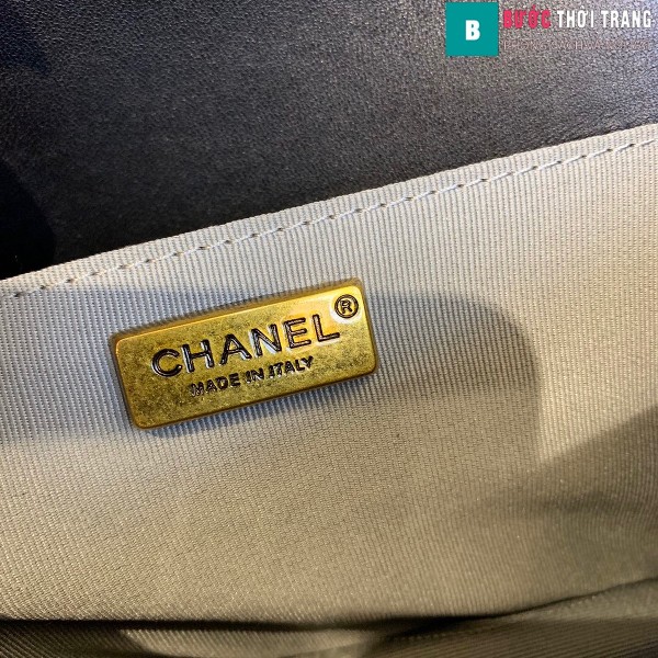 Túi xách Chanel boy siêu cấp da trăn màu đen vàng 2 size 25 cm - A67086