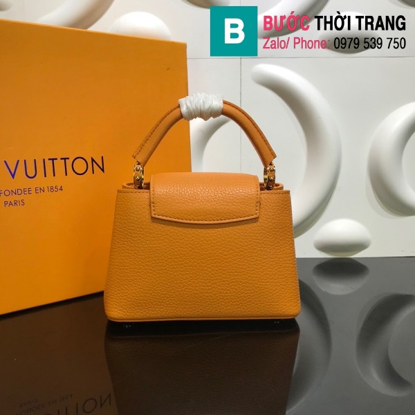 Túi xách Louis Vuitton Capucines Taurillon siêu cấp màu bò size 21 cm - M56984