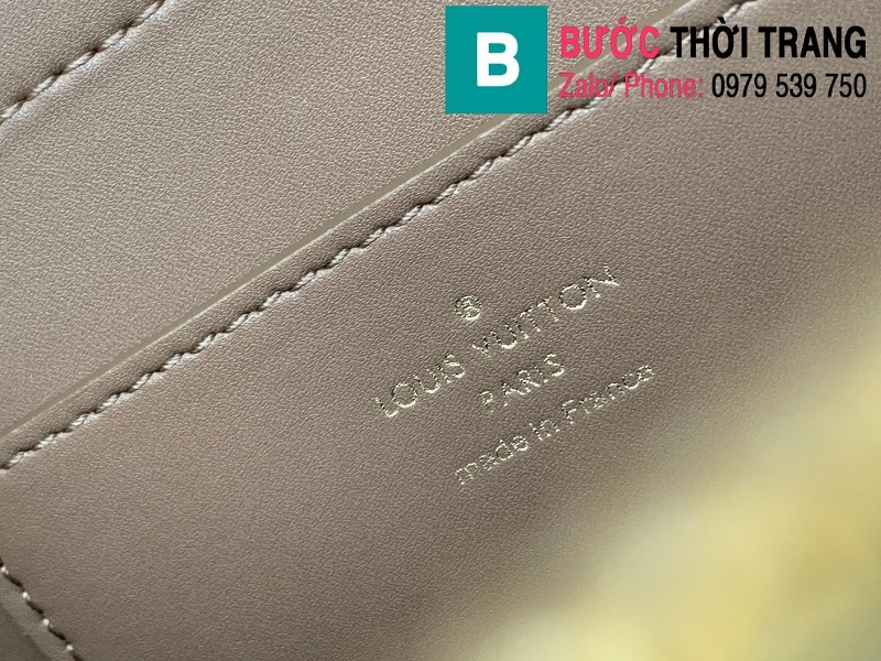 Túi LV Louis Vuitton Twist One Handle siêu cấp da Taurillon màu galet size 25cm - M57093