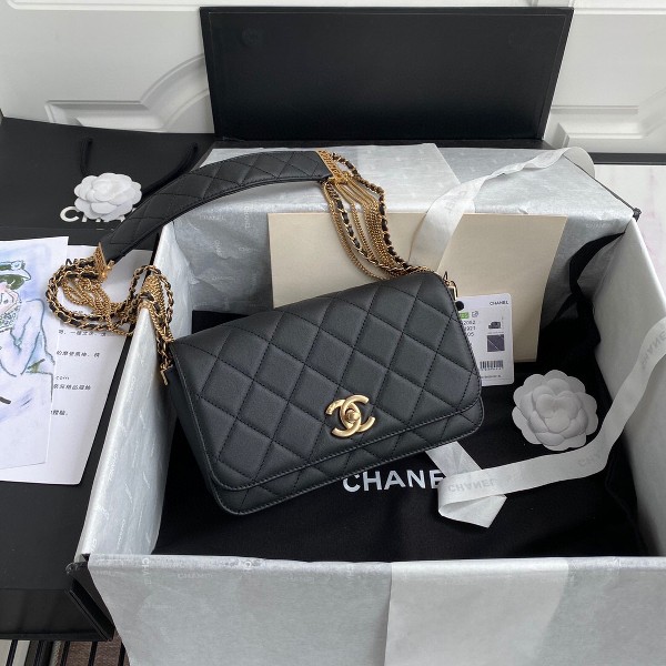 Túi xách Chanel Woke Classic Fap siêu cấp màu trắng đen cừu size 21 cm - AS2052