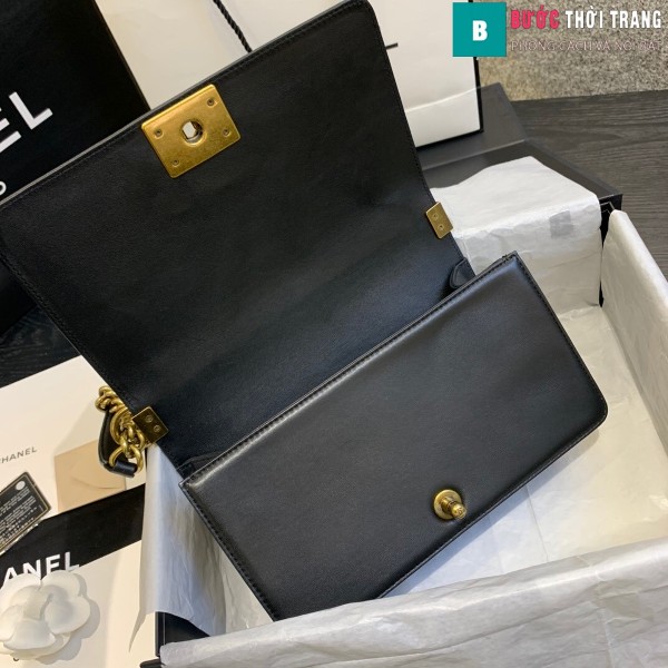 Túi xách Chanel boy siêu cấp da trăn màu đen vàng trắng size 25 cm - A67086