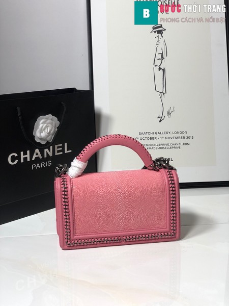 Túi xách Chanel boy siêu cấp da cá đuối màu hồng nhạt size 25 cm - A67086