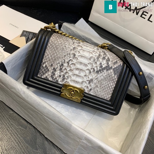 Túi xách Chanel boy siêu cấp da trăn màu trắng đen size 25 cm - A67086