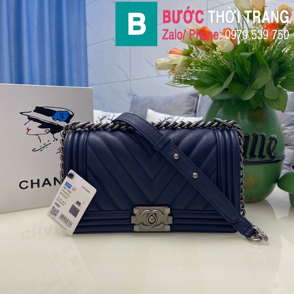 Túi xách Chanel Boy siêu cấp vân v da bê màu xanh tím than size 25cm - 67086