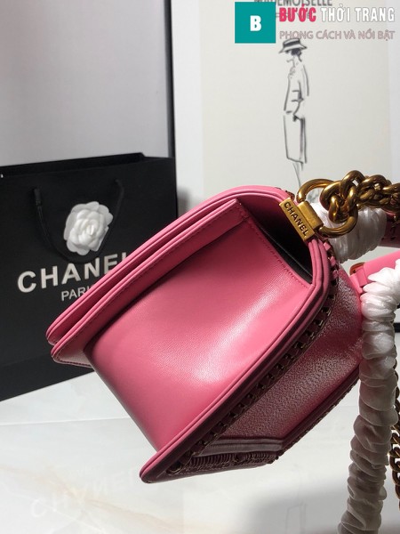 Túi xách Chanel boy siêu cấp da cá đuối màu hồng đậm size 25 cm - A67086