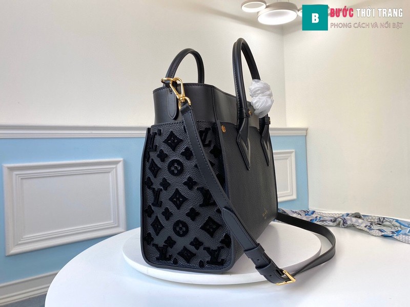 Túi xách LV Louis Vuitton On my side siêu cấp màu đen size 30.5 cm - M53826