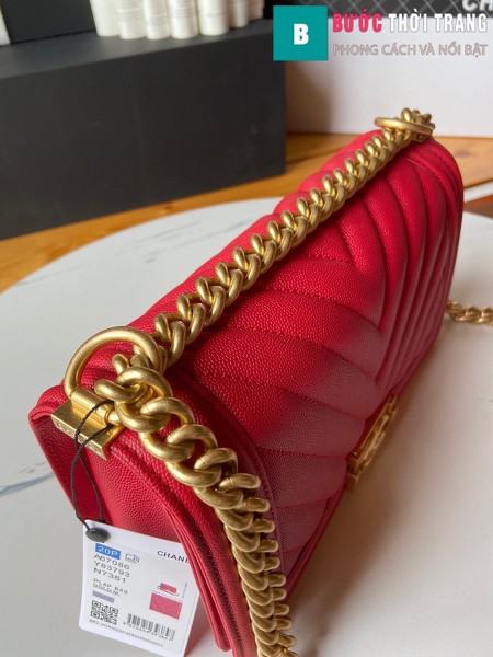 Túi xách Chanel boy siêu cấp vân v màu đỏ size 25 cm - A67086