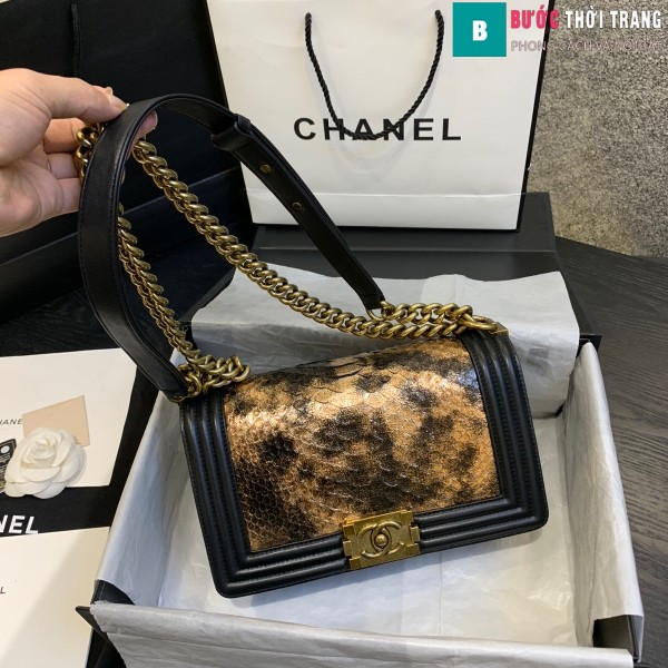 Túi xách Chanel boy siêu cấp da trăn màu đen vàng 2 size 25 cm - A67086