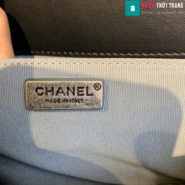 Túi xách Chanel boy siêu cấp da trăn màu đen size 25 cm - A67086