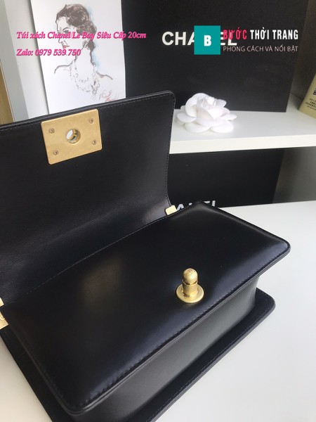Túi Xách Chanel Boy Siêu Cấp ô trám màu đen 20cm - A67085