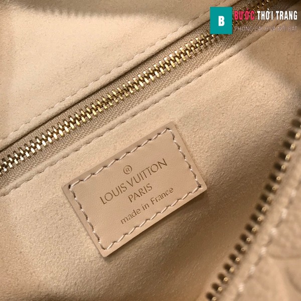 Túi xách LV Louis Vuitton Petite malle souple siêu cấp màu trắng ngà size 20 cm - M45393