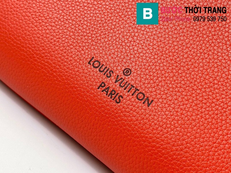 Túi xách Louis Vuitton On My Side siêu cấp da bê màu đỏ size 30.5 cm - M53824