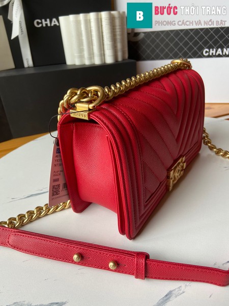 Túi xách Chanel boy siêu cấp vân v màu đỏ size 25 cm - A67086