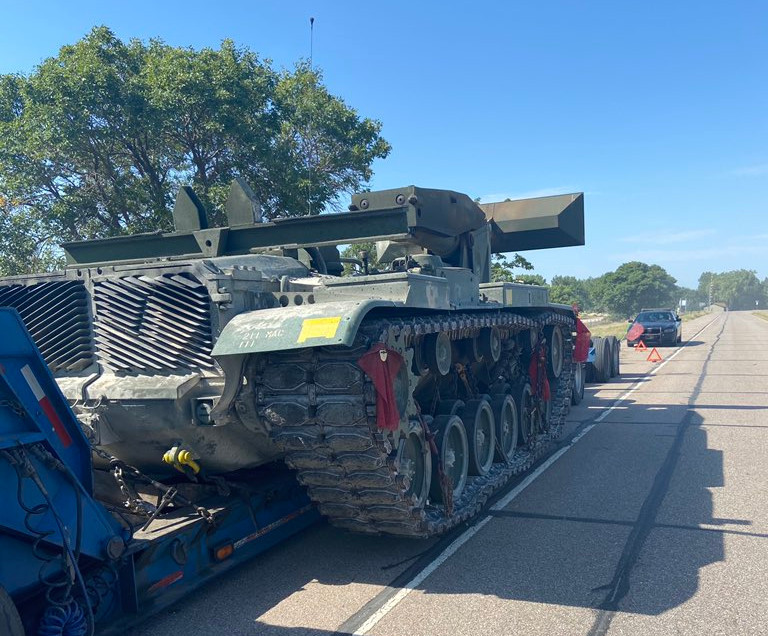 Nebraska troopers find military tank abandoned on Interstate
