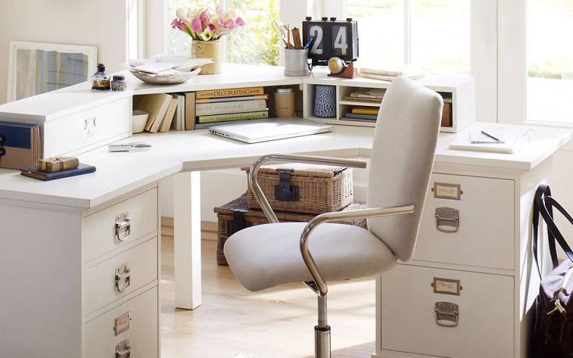 Corner Desk With Hutch For Home Office 

