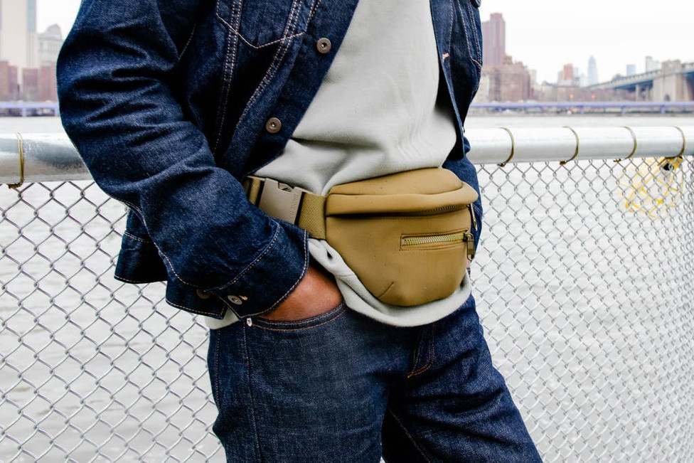 Are Fanny Packs Safe For Travel