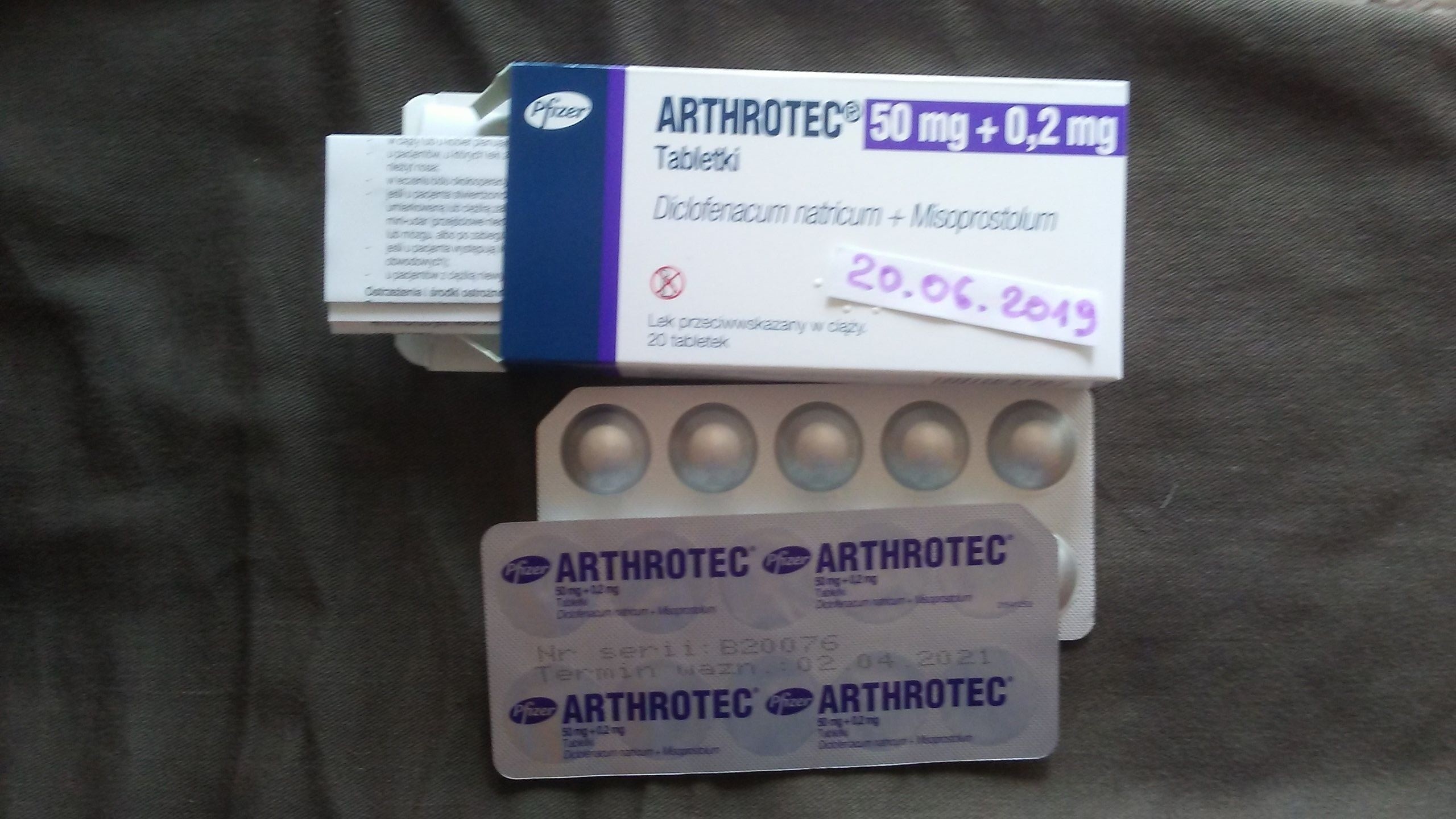 Tabletki Poronne Sprzedam Arthrotec Pomoge Wyslucham Doradze